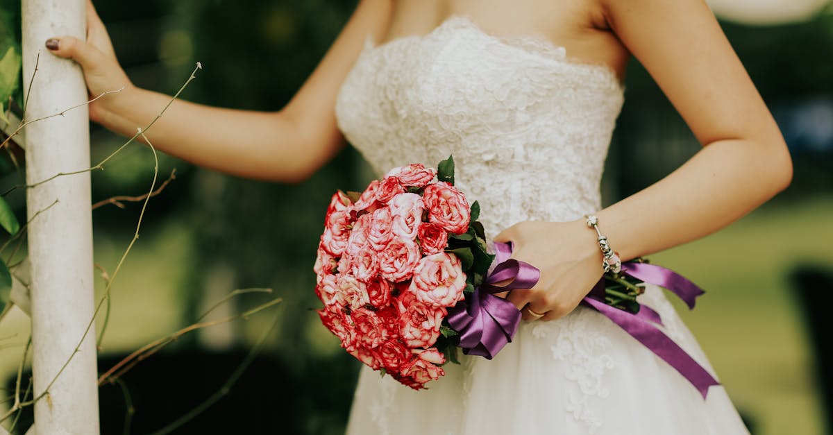 The Best Timeframe for Preserving Your Wedding Flowers
